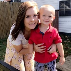 Meet your Posher, Leah